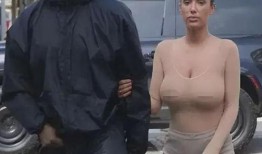 侃爷比安卡最新爆料,揭秘明星夫妻的私密生活与争议瞬间